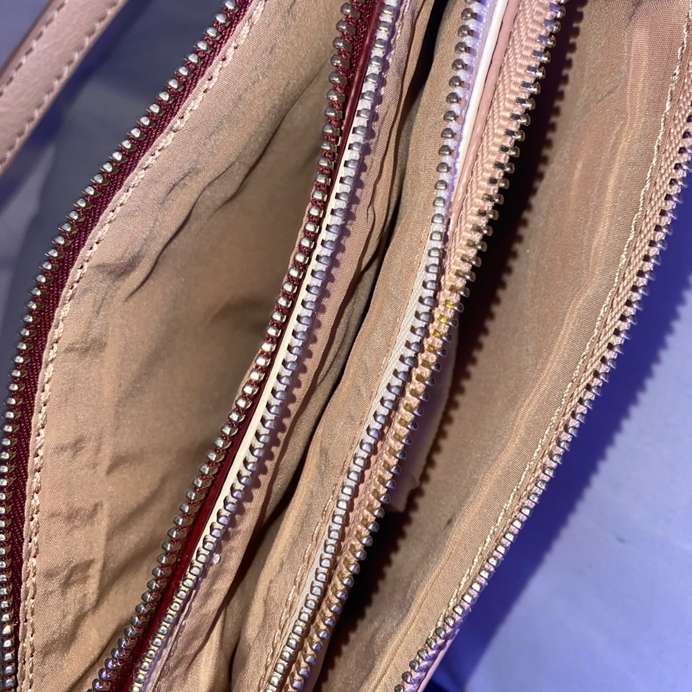 Handbag - Picture 6 of 6